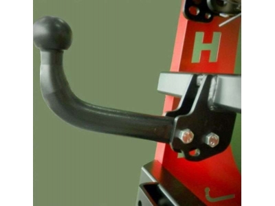 Фаркоп Auto-Hak для Saab 9-5 1997-2011